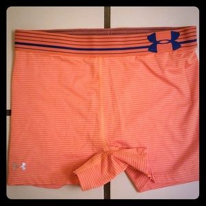 Under Armour Shorts Size Small